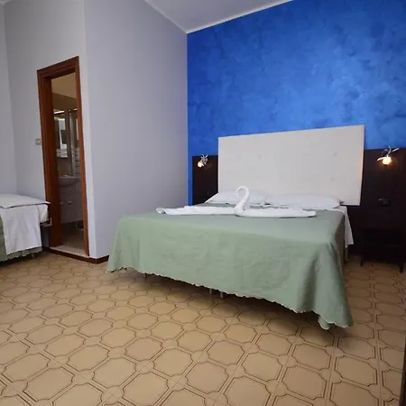 Como Отель Римини