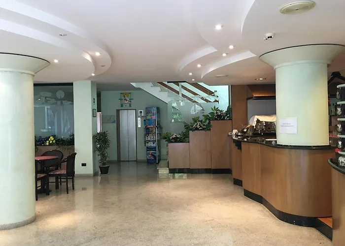 Como 2* רימיני